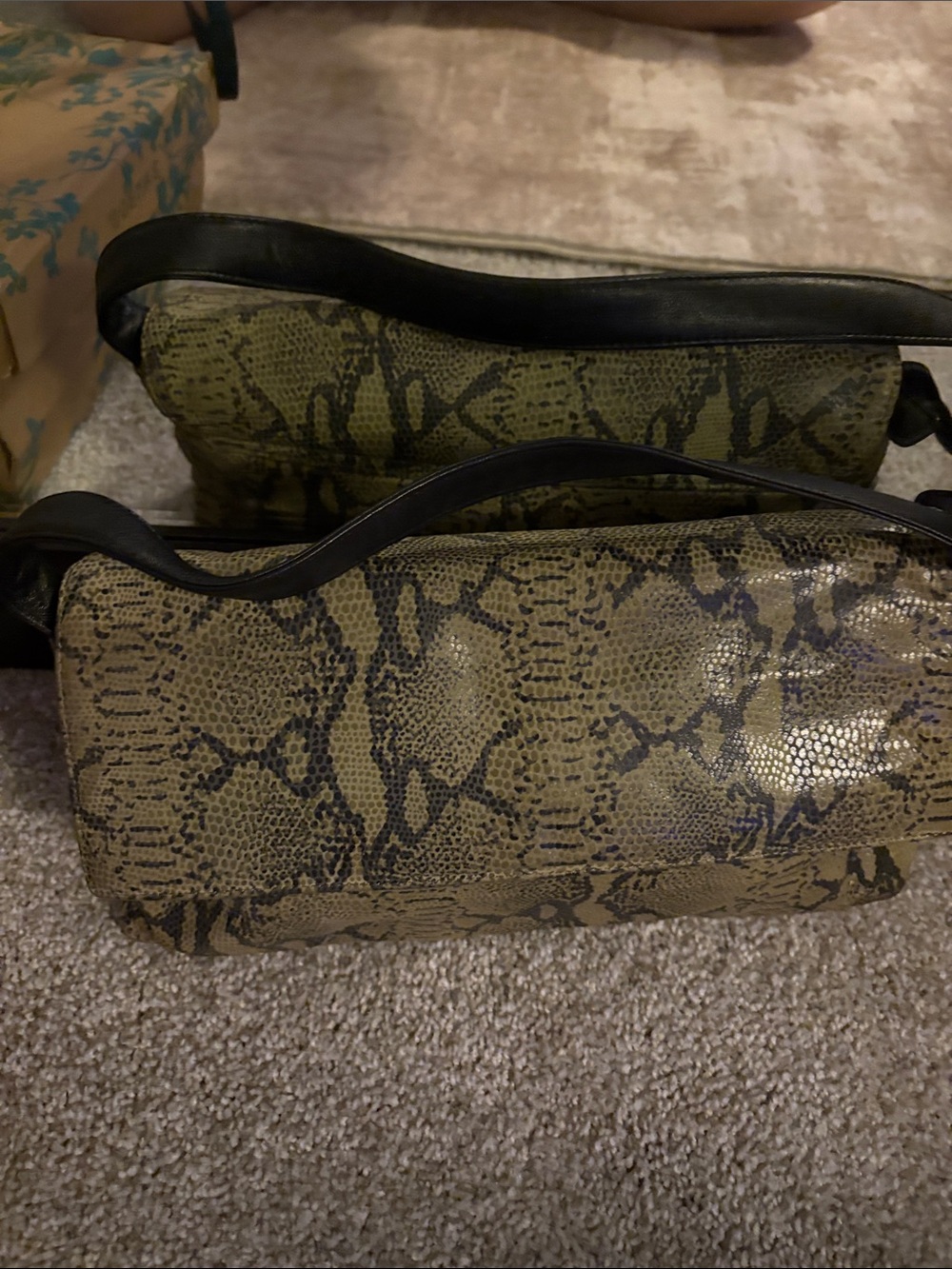 Maxx New York Snake-Print purse in Olive and Black - Picture 5 of 11